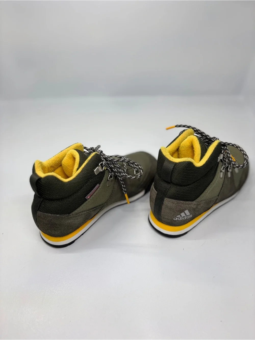 Adidas Terrex Hyperhiker Low PrimaLoft Hiking Shoes Kids 13K Olive FW2844
